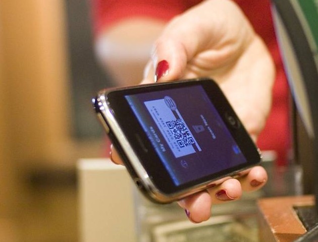 Anche sul treno sono possibili i pagamenti tramite smartphone